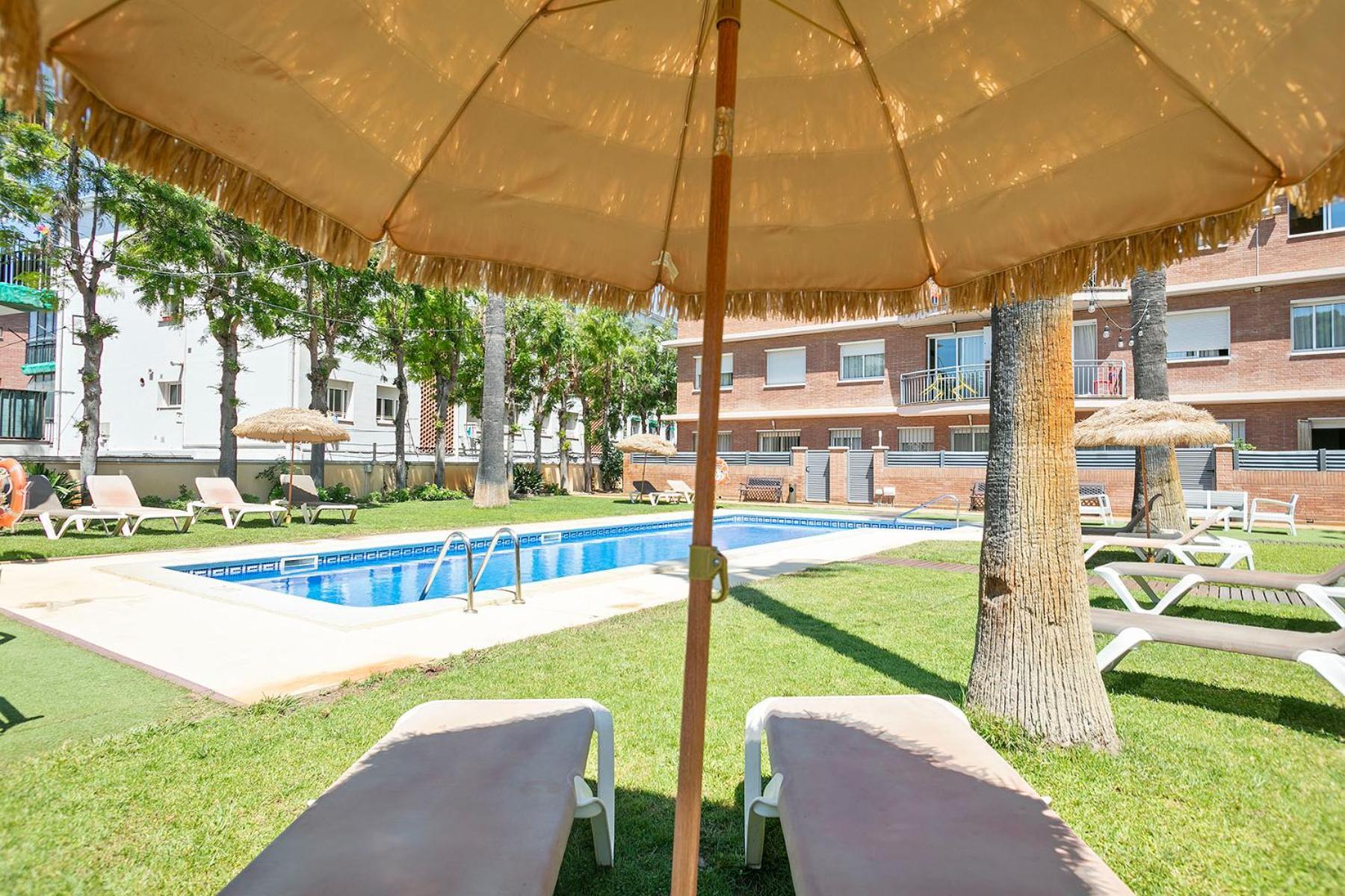 Apartamentos Velor Castelldefels Dış mekan fotoğraf