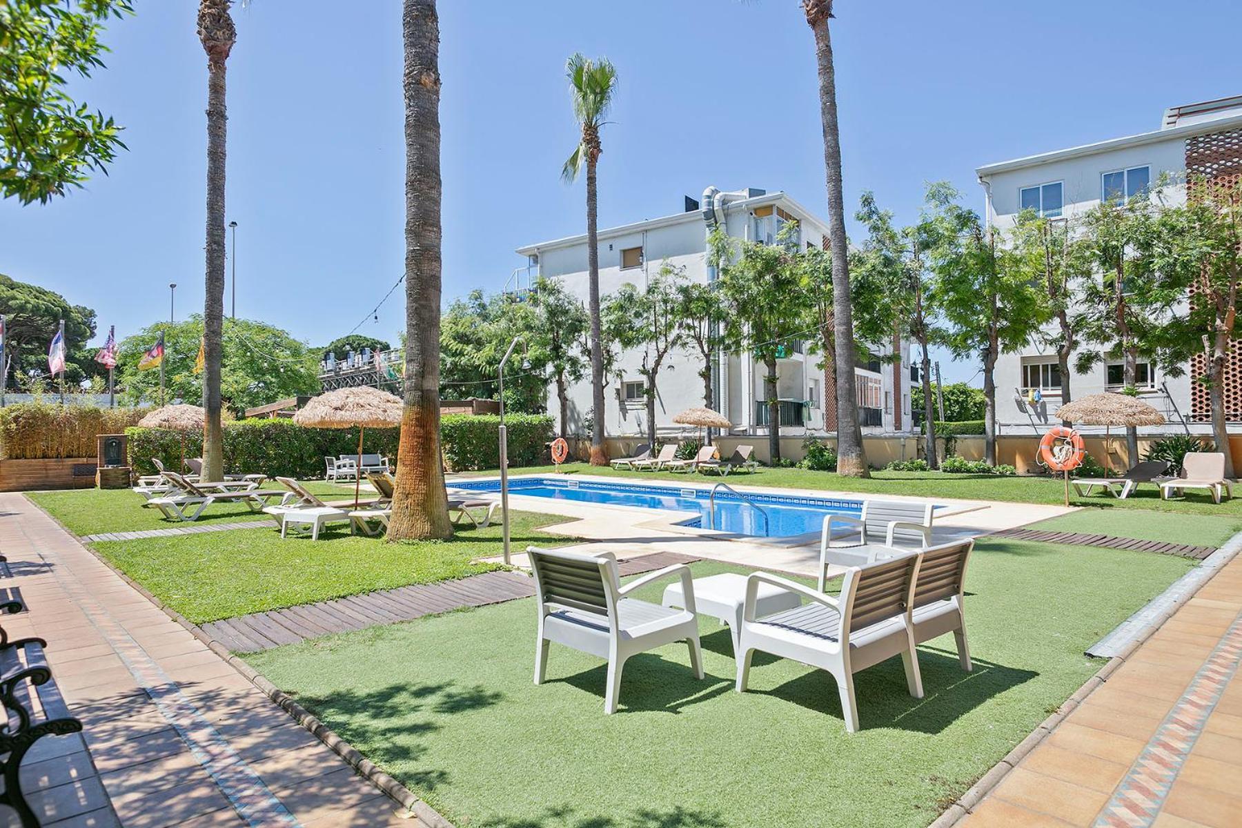 Apartamentos Velor Castelldefels Dış mekan fotoğraf