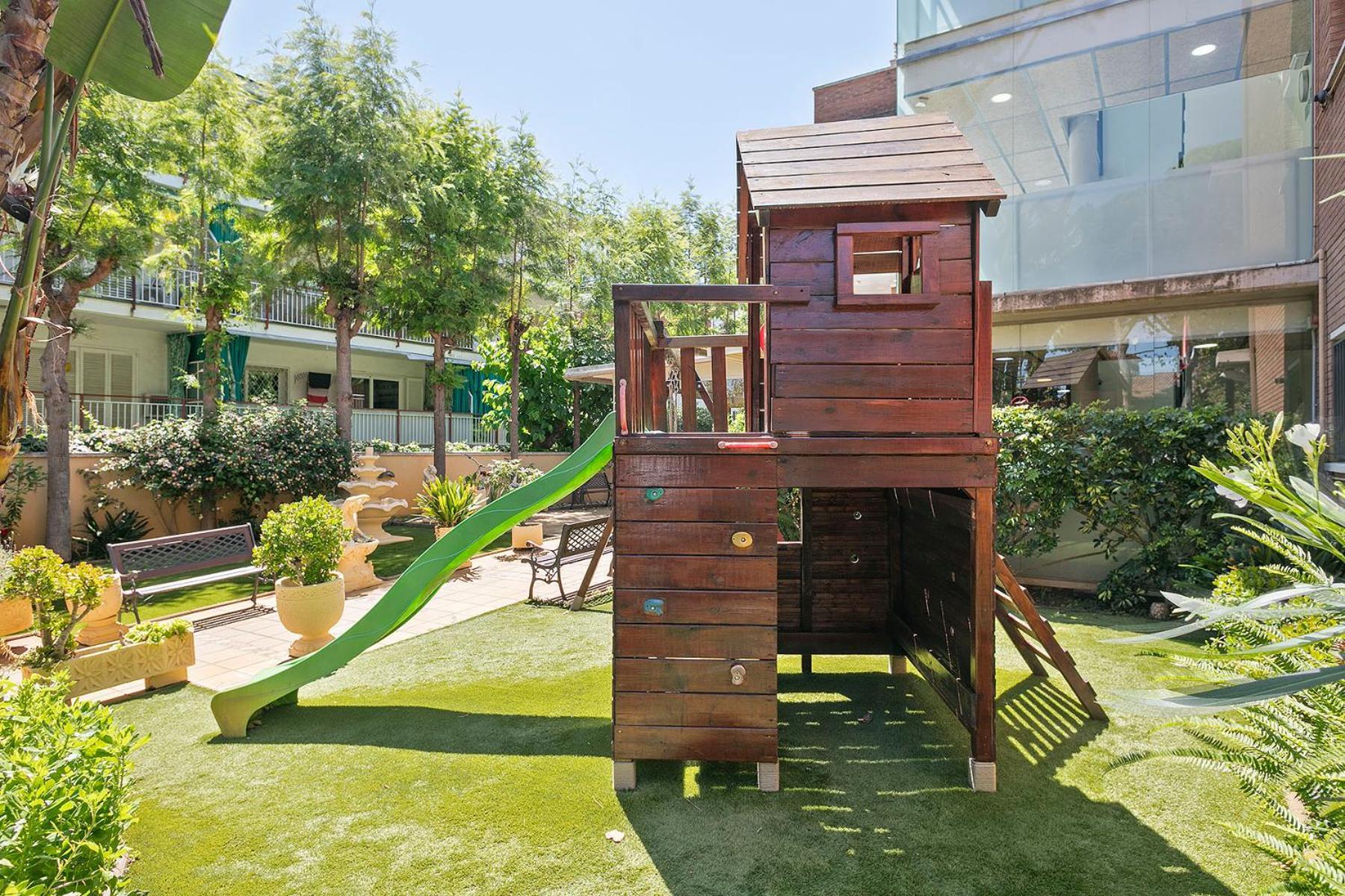 Apartamentos Velor Castelldefels Dış mekan fotoğraf