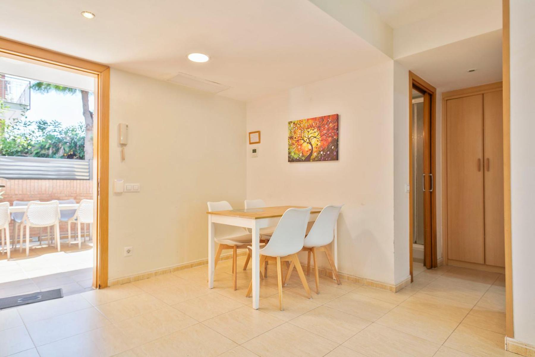 Apartamentos Velor Castelldefels Dış mekan fotoğraf